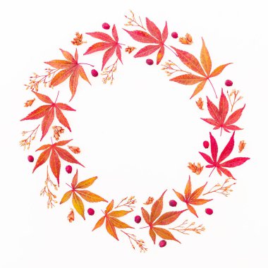 Yaprak çiçek desenli 