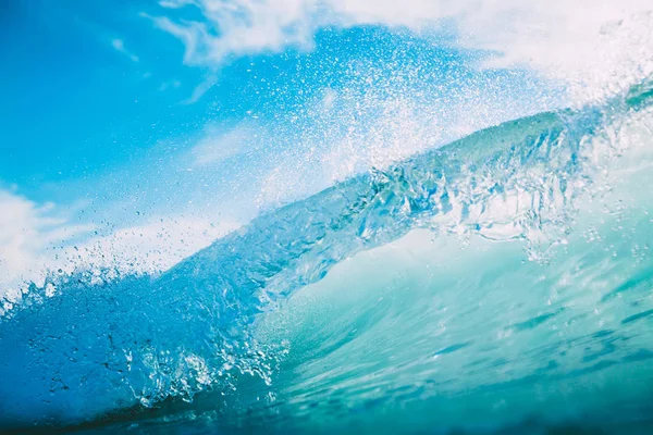 Modré Vlny Oceánu Jasné Světlo Vln Slunce — Stock fotografie