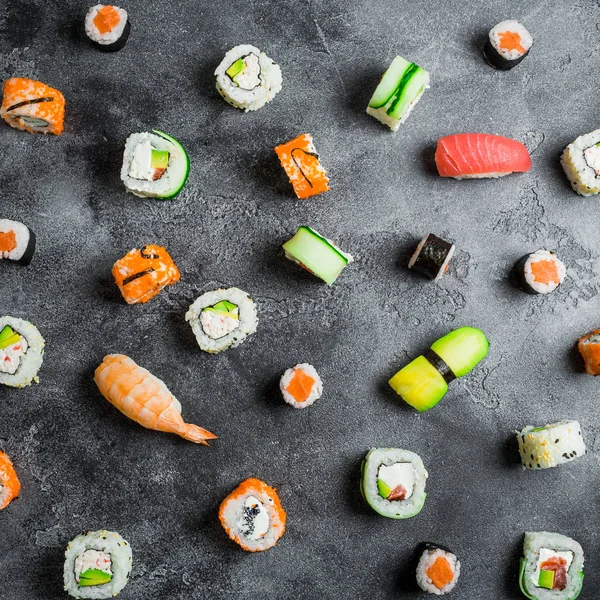 Delicious sushi rolls — Stock Photo, Image