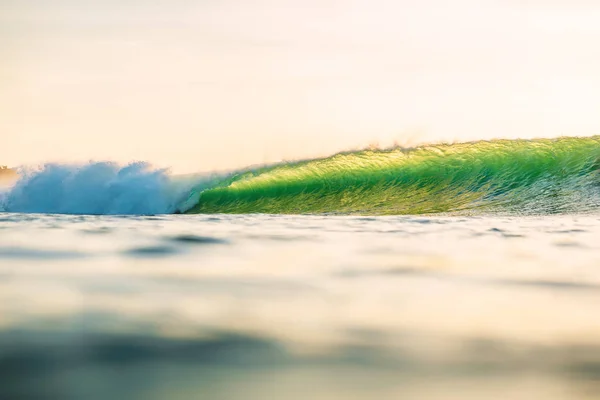 Foto Bella Onda Mare Pulito Sfondo Cielo Tramonto — Foto Stock