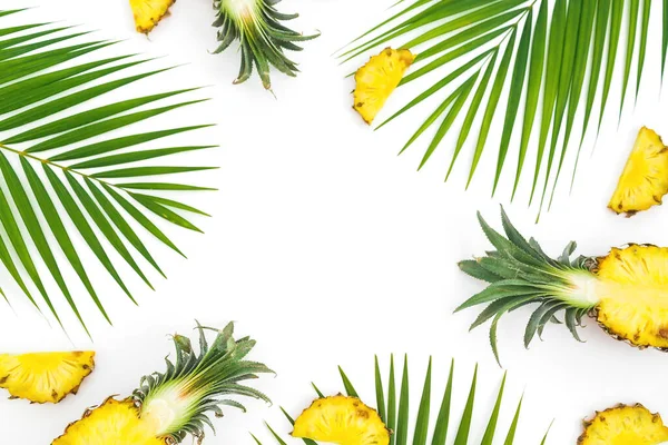 Frame Made Sliced Pineapple Palm Leaves Isolated White Background Flat — Stock Photo, Image