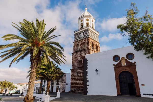 Teguise Lanzarote Spanyolország 2020 Április Teguise Régi Építészete Iglesia Nuestra — Stock Fotó