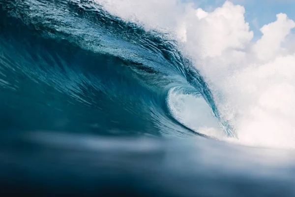 Perfekt Tunna Våg Havet Bryta Våg Med Solljus — Stockfoto
