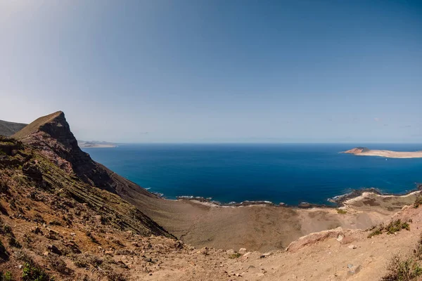 Uitkijkpunt Met Graciosa Uit Lanzarote Panorama Van Het Schilderachtige Uitzicht — Stockfoto