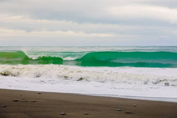 Onda Barril Océano Rompiendo Ola Azul — Foto de Stock