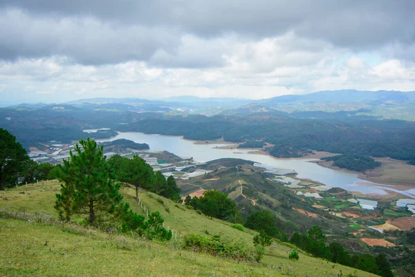 Tepe manzarasının manzarası