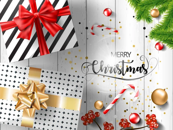 Frohe Weihnachtsgeschenkschachteln mit rotem und goldenem Band und Weihnachtskugeln, Süßigkeiten, Tannenzweigen und roten Beeren auf weißem Holz Textur. Vektor. — Stockvektor
