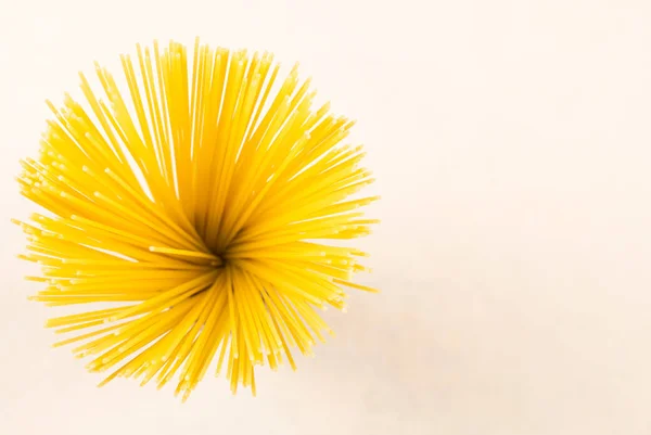 Yellow Pasta White Isolated Background Close Mackro — Stock Photo, Image