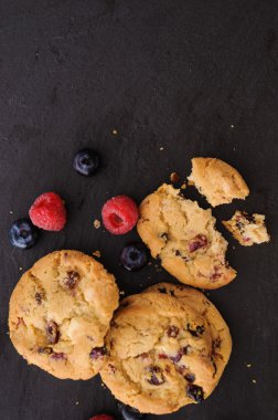 tanımlama bilgilerini ahududu yaban mersini