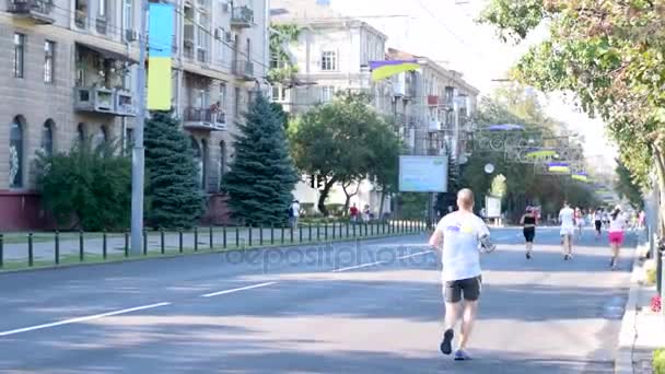 Ukraina, Charkiv-augusti 20, 2017: Välgörenhet marathon video i hd 1080 — Stockvideo