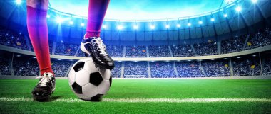Futbol oyuncu topu ile