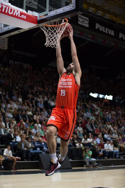 Liga Endesa - cesta Valencia vs Real Madrid — Fotografia de Stock