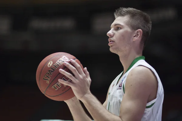 Valencia Basket en Union Olimpija Ljubljana — Stockfoto