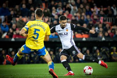 Valencia, İspanya - 9 Ocak: Andreas İspanya Kral Kupası sırasında topu ile arasında Valencia Cf ve Las Palmas Mestalla Stadı nda 9 Ocak 2018 üzerinde Valencia, İspanya eşleme