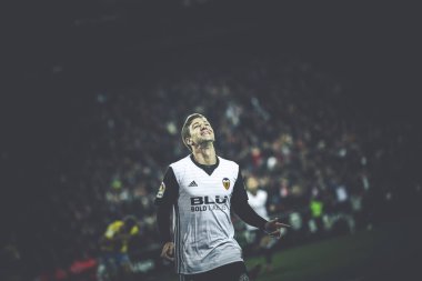 Valencia, İspanya - 9 Ocak: Vietto onun hedefi Valencia Cf ve Las Palmas Mestalla Stadı nda arasında İspanya Kral Kupası maçı sırasında 9 Ocak 2018 üzerinde Valencia, İspanya kutluyor