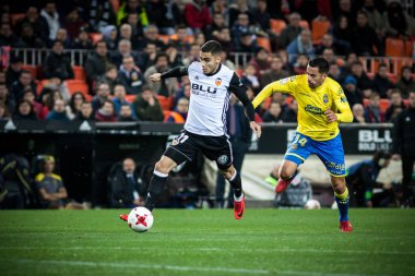 Valencia, İspanya - 9 Ocak: Andreas İspanya Kral Kupası sırasında topu ile arasında Valencia Cf ve Las Palmas Mestalla Stadı nda 9 Ocak 2018 üzerinde Valencia, İspanya eşleme