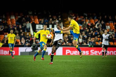 Valencia, İspanya - 9 Ocak: Kondogbia İspanya Kral Kupası sırasında topu ile maç Valencia Cf ve Las Palmas Mestalla Stadı nda arasında 9 Ocak 2018 üzerinde Valencia, İspanya