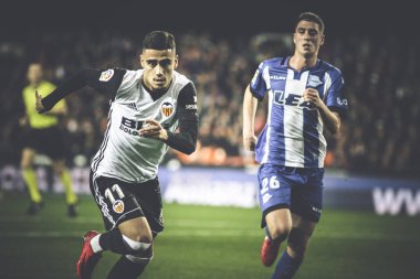 Valencia, İspanya - 17 Ocak 2018: (L) Pereira, Dieguez sırasında İspanya Kral Kupası maç Valencia Cf ve Alaves Stadyumu'nda Mestalla üzerinde Ocak 17, valencia arasında