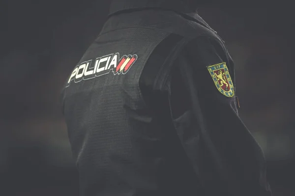 UiP İspanyolca polis İspanya Kral Kupası sırasında Valencia Cf ve Alaves Stadyumu'nda Mestalla üzerinde Ocak 17, valencia arasında eşleme