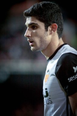 Valencia, İspanya - 8 Nisan: İspanyol La Liga sırasında Guedes arasında Valencia Cf ve Rcd Espanyol Mestalla Stadı nda 8 Nisan 2018 Valencia, İspanya eşleme