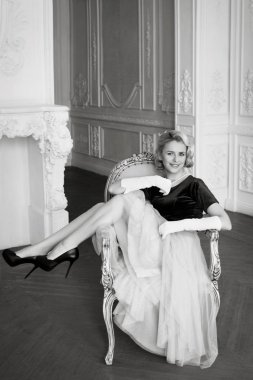 Retro tarzı genç kız