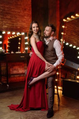 Aktörler soyunma odasında birkaç