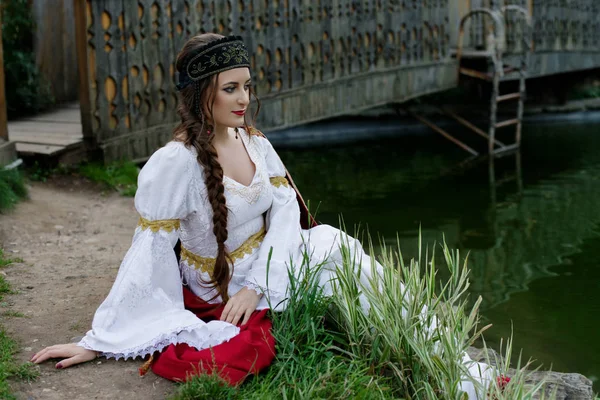Girl in Russian costume — Stock Photo, Image