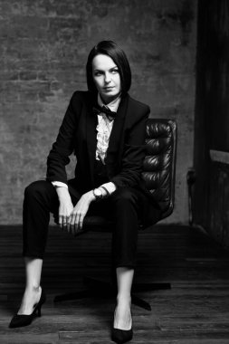 Siyah-beyaz Syle kızların fotoşopesyonu