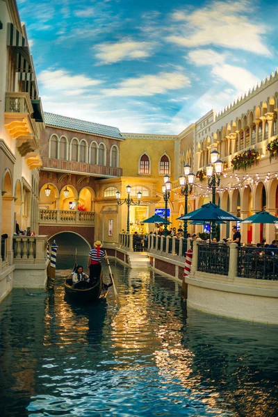 LAS VEGAS, EUA - JUNHO 2019 The Venetian Resort Hotel Casino Venetian by Las Vegas Boulevard in Las Vegas — Fotografia de Stock