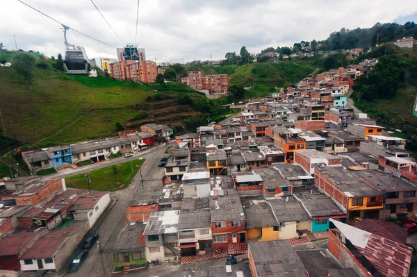 Mooie hoge hoekmening van Manizales stad in Colombia koffie zone, Zuid-Amerika — Stockfoto