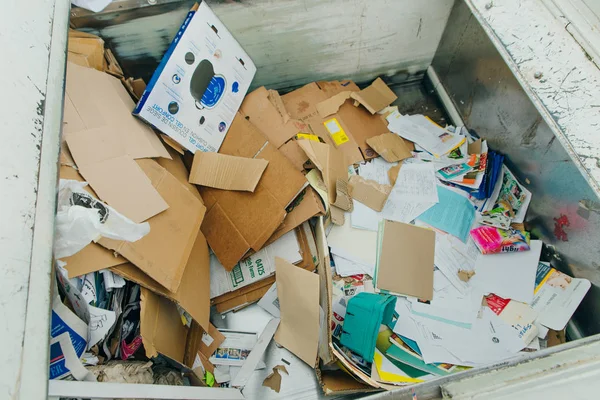 Vancouver Zero Waste Centre - october, 2019 - cardboard to be recycled — Stock Photo, Image