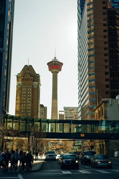 Centrum van Calgary 's Downtown, Cn-Tower en wolkenkrabbers, Canada - oktober 2019 — Stockfoto
