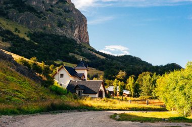El Chalten, Güney Patagonya 'da küçük bir dağ köyü, Arjantin - Ağustos, 2019 