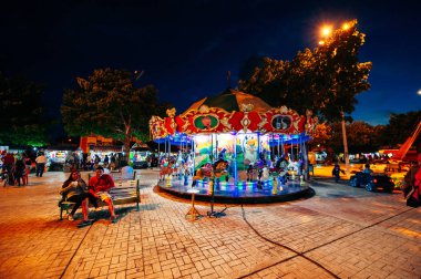 Park de las Palapas, Cancun, Mexico - Haziran, 2019 Kare Atlıkarınca