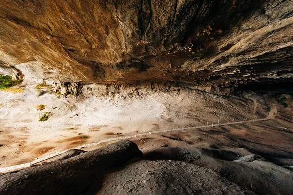 Milodon cave in Torres del Paine national park, Chile — Stock Photo, Image