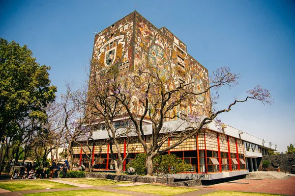 Centrale universiteitscampus van de Universidad Nacional Autonoma de Mexico Unam - Unesco World Heritage Site — Stockfoto