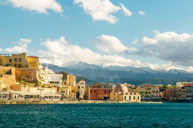 Chania Limanı. Tekneli güzel Venedik limanı