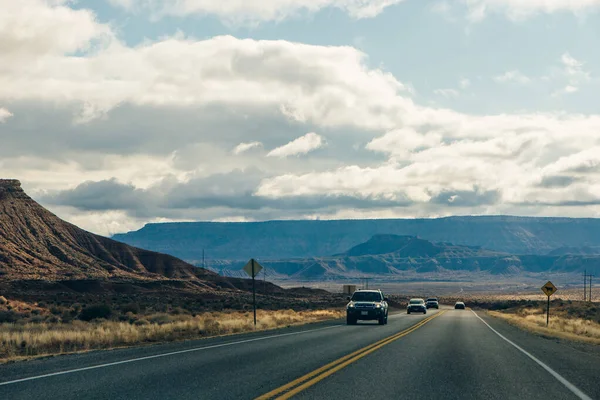 Gran cuenca carretera hwy a la presa Hoover, nevada, EE.UU. - diciembre, 2019 — Foto de Stock