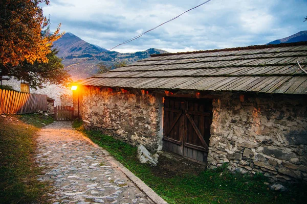 Georgia Svaneti Mestia September 2019 Tourists Street Mountain Town Mestia — Stock Photo, Image