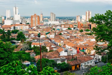Santiago de Cali, Valle del Cauca, Kolombiya - Mart 2019 Cali Panoramik
