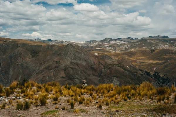 Montañas Pintorescas Perú Altos Del Perú Valle Kolka — Foto de Stock