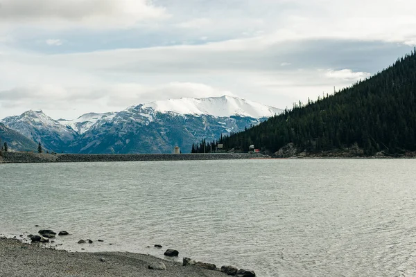 Bella Vista Dello Stagno Whitemans Kananaskis Country Alberta Canada — Foto Stock