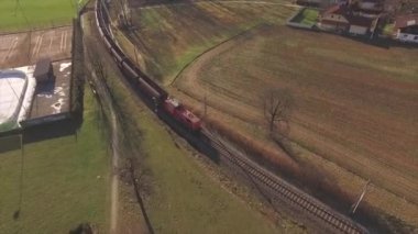 Havadan görünümü, kargo trenler, demiryolları, nakliye, taşıma, Avusturya