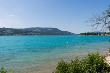 Salzburger Land Avusturya: Attersee Gölü manzarası-Avusturya Alpleri