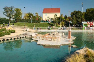 Leolandia minyatür için ünlü bir İtalyan eğlence parkı olduğunu 