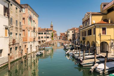 Chioggia, Venedik lagün karakteristik kanalda.