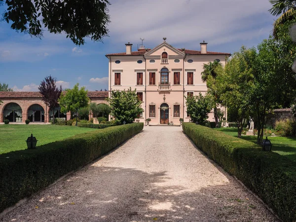 Villa Platanista, Verona, Italië. — Stockfoto