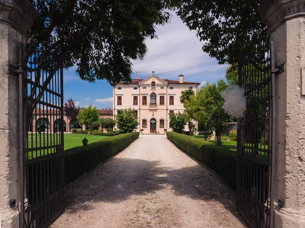 Villa Bongiovanni, Verona, İtalya.