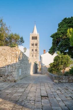 Eski şehir Rab, Hırvatistan Island ünlü için onun dört çan kulelerinin