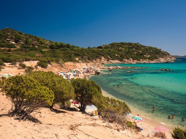 Bir adanın muhteşem ve kirlenmemiş plajlar